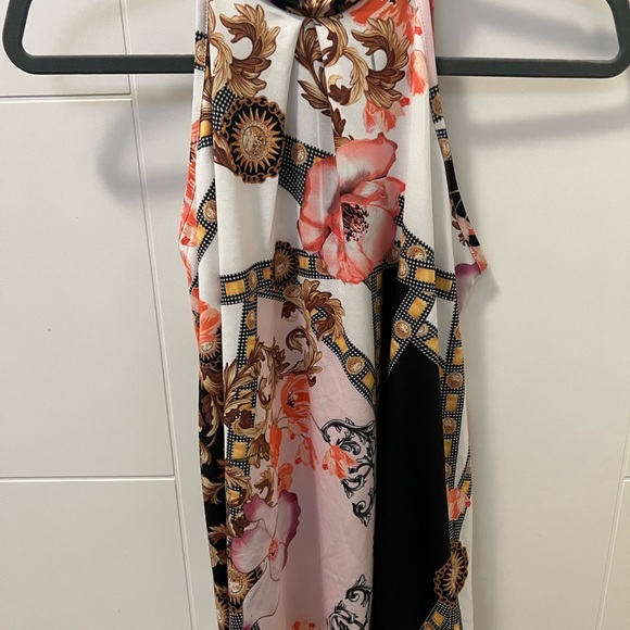 NWOT fun sleeveless Milan Kiss tank - Picture 4 of 6